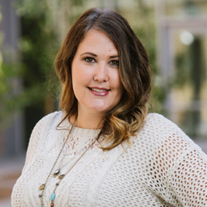 Lisa Hunsaker - Academic Advisor for USU